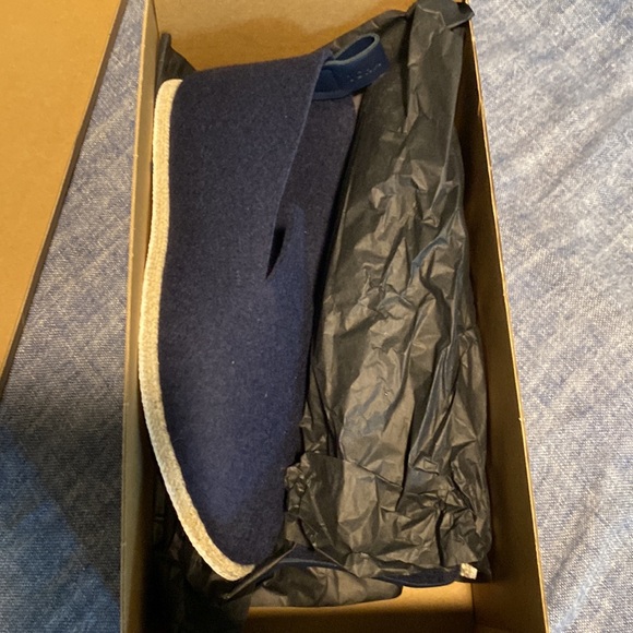 Serena & Lily French Felt Slippers Size 8.5-EU-40 Navy NWT-in box - Picture 11 of 11